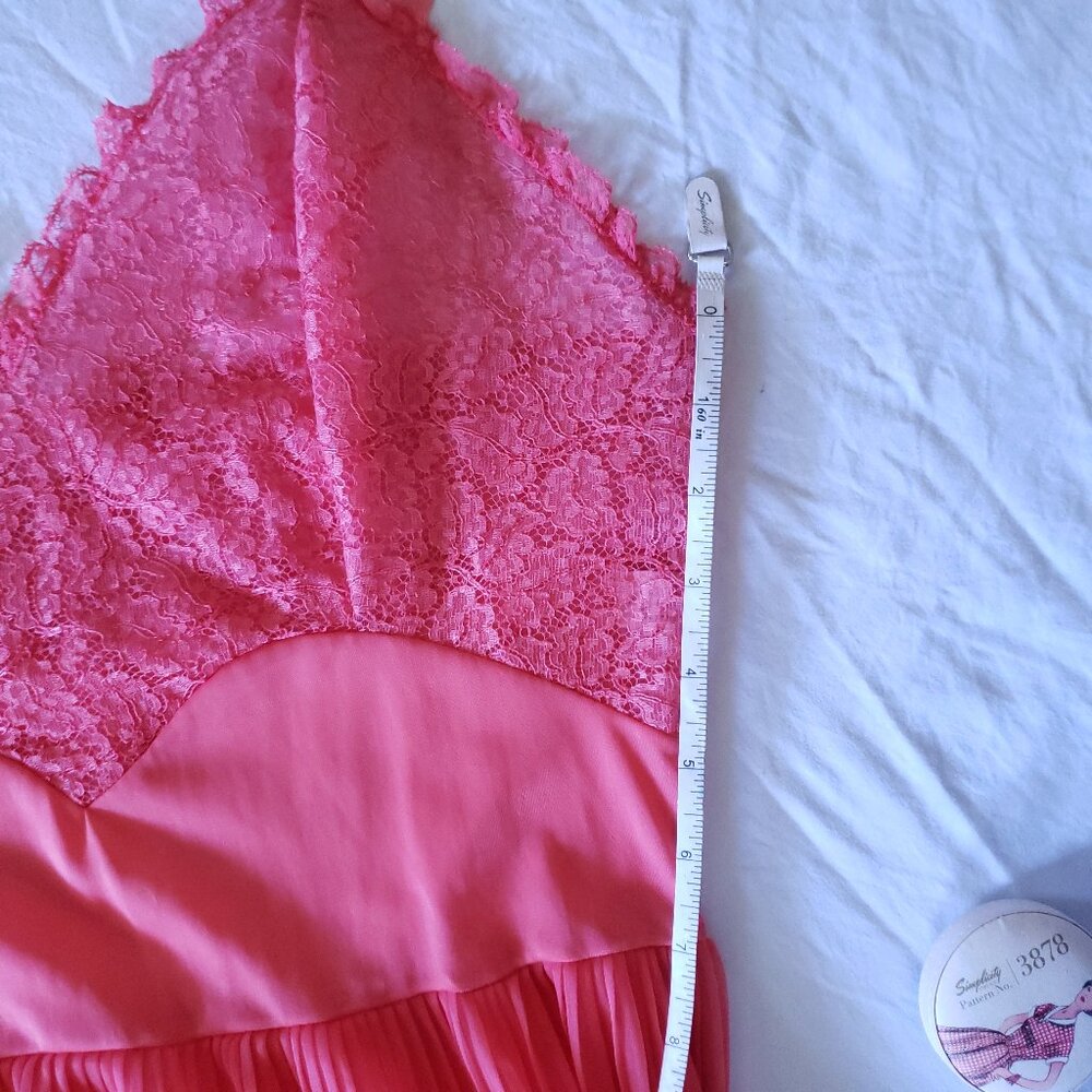 Vintage Coral Lingerie Nightdress Slip Small - Picture 13 of 14